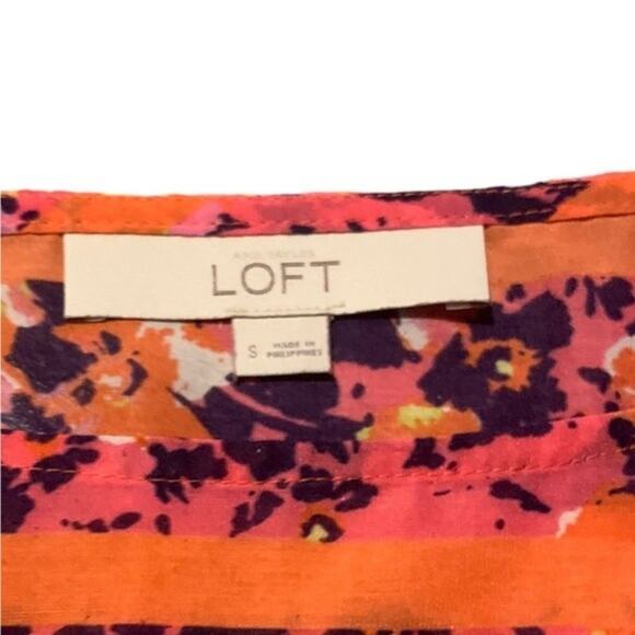 LOFT Woman's Blouse Floral Short Sleeved Multi Colored Size Small - Picture 3 of 6